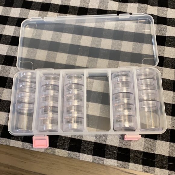 Organizer/compartments - Picture 3 of 6